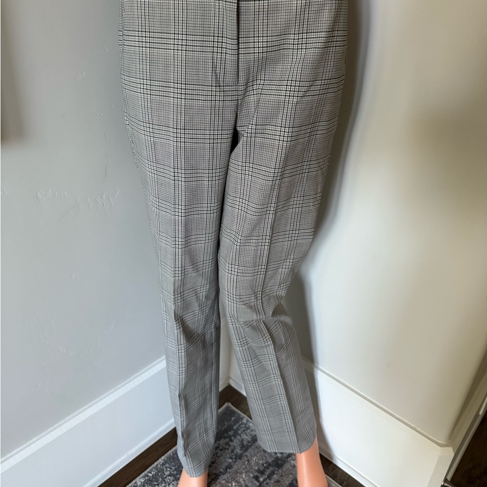 NWT - Michael Kors Gorgeous Brand New & Stylish Plaid Pants